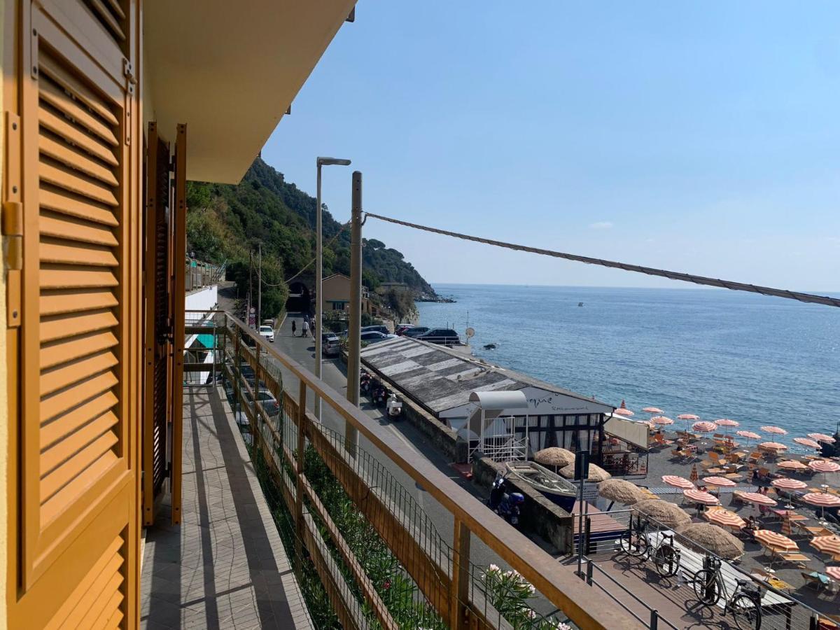 M'Illumino D'Immenso - Moneglia Apartments Екстериор снимка